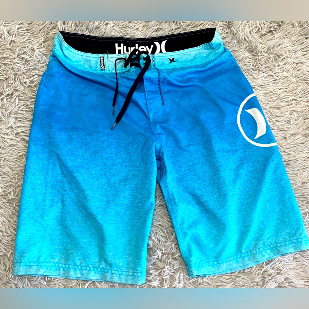 Men’s Hurley board shorts
